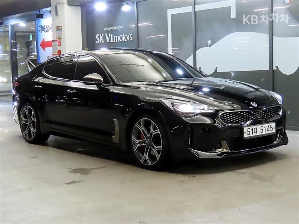 Киа Stinger 2.0 Турбо 2WD 플래티넘 - Image 1