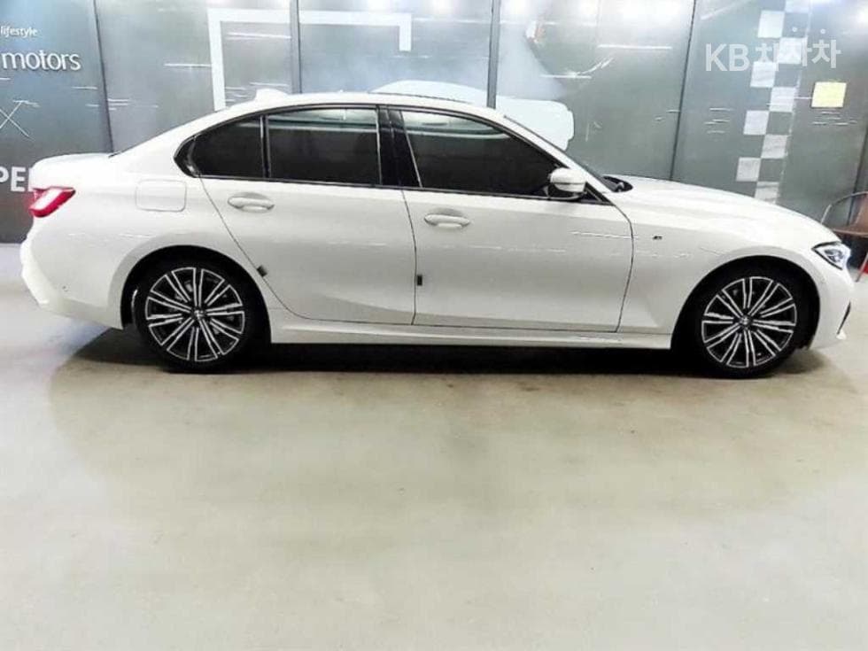 BMW 3 Серия (G20)320i M Sport - 3