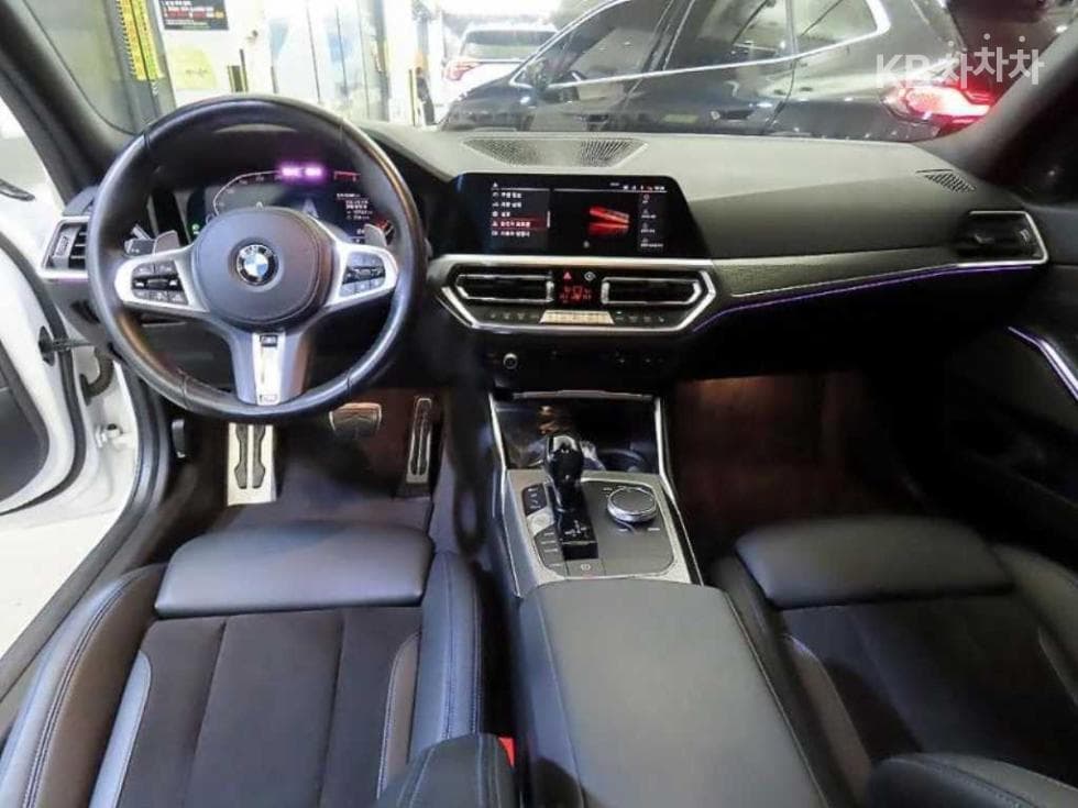 BMW 3 Серия (G20)320i M Sport - 10