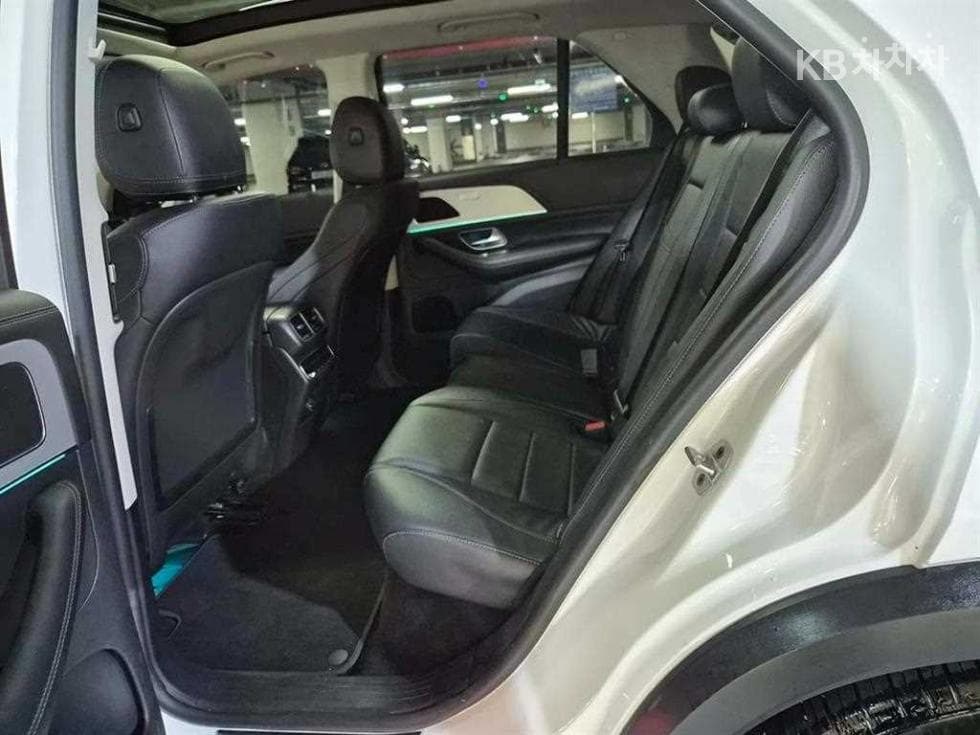 Mercedes-Benz GLE (V167)300 d 4Matic - 7