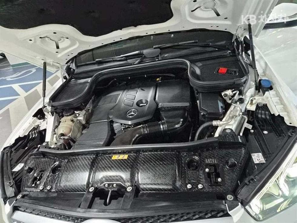 Mercedes-Benz GLE (V167)300 d 4Matic - 19