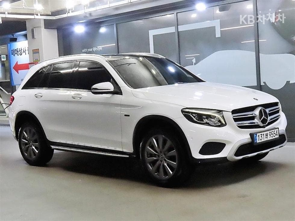 Mercedes-Benz GLC(X253) 350e 4Matic Premium - Image 1