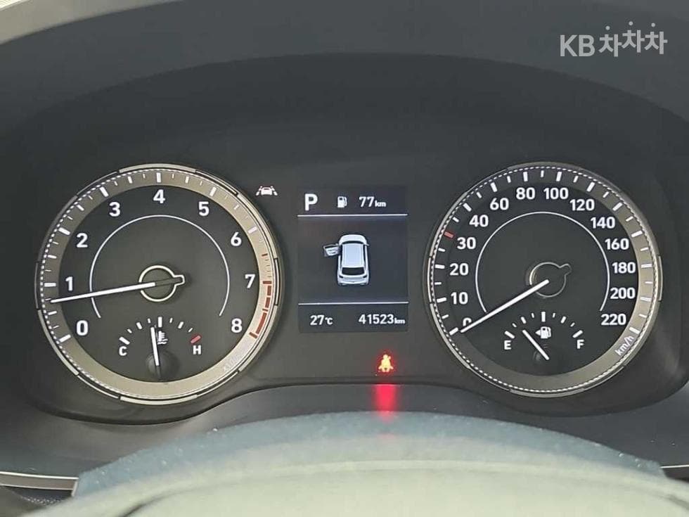 Хюндай ВениуБензин 1.6 Modern - 6