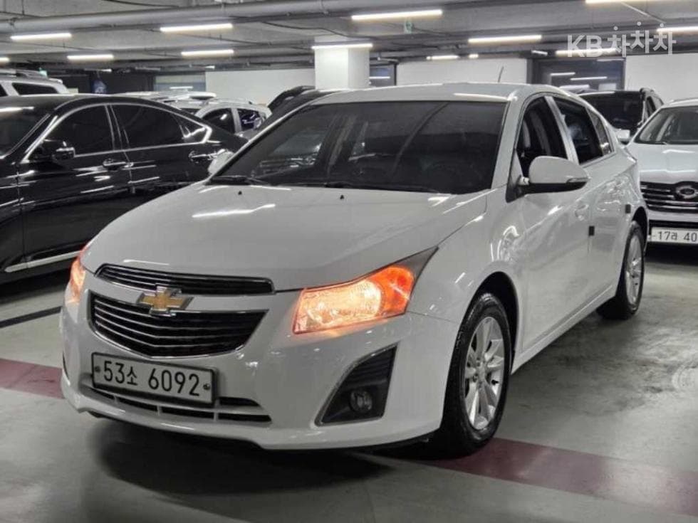 Джи Ем Корея Chevrolet Крюзе 5 (хатчбек вариант) 1.8 LT+ 레더 패키지 - Image 1