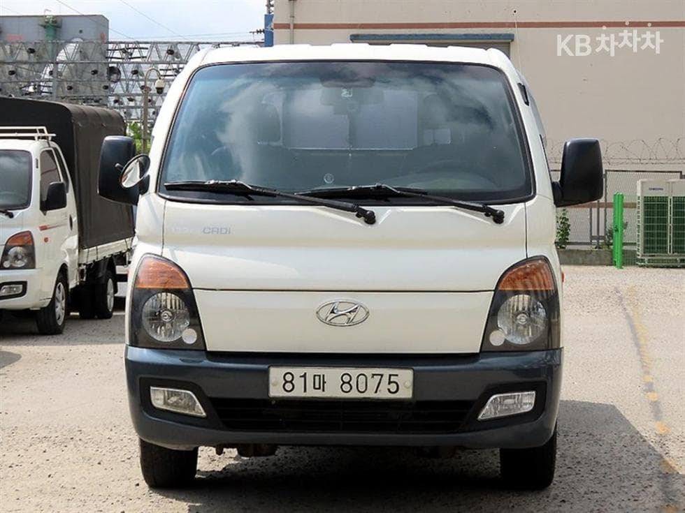 Хюндай Porter 2 Удължено междуосие Super Cab CRDi DLX Стандартен - Image 1