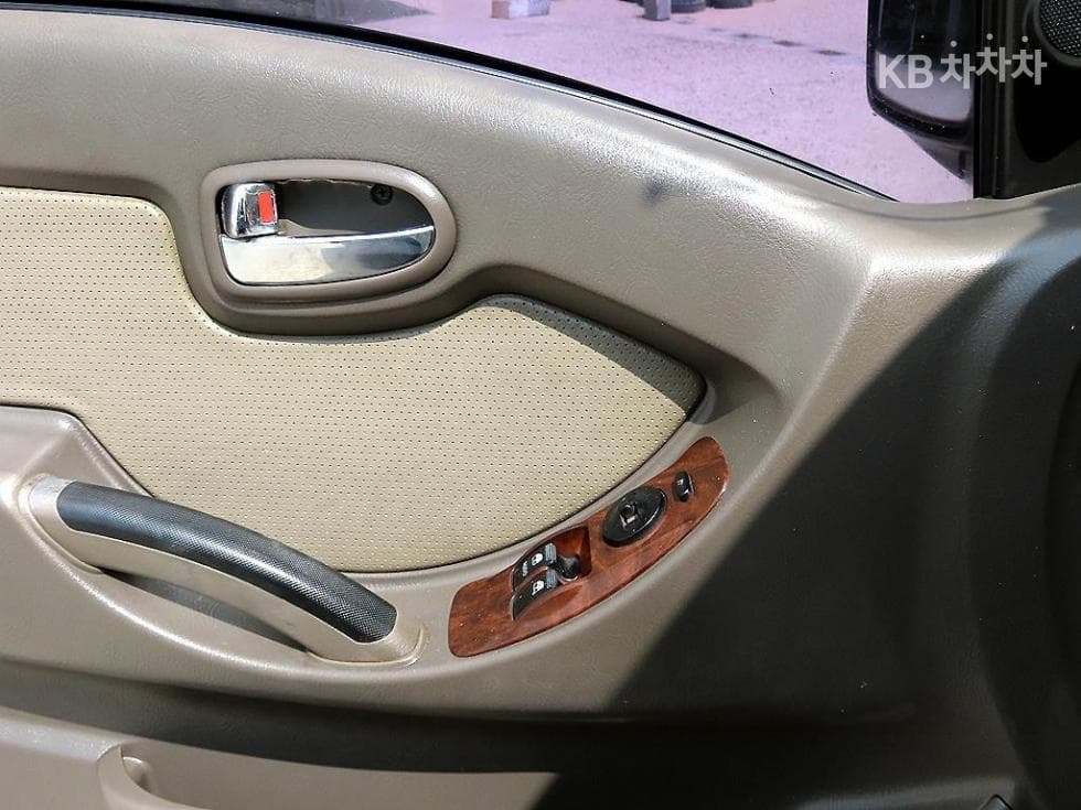 Хюндай Porter 2Удължено междуосие Super Cab CRDi DLX Стандартен - 11