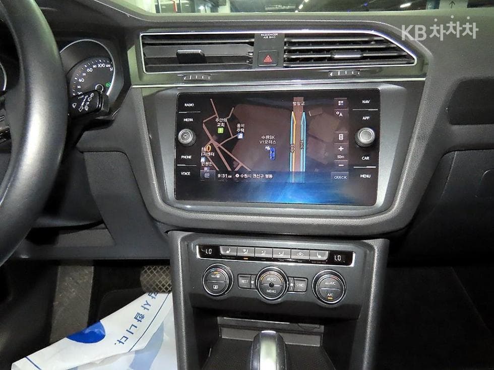 Volkswagen The New (фейслифт) Tiguan2.0 Турбо Дизел Инжекция Стандартен - 11