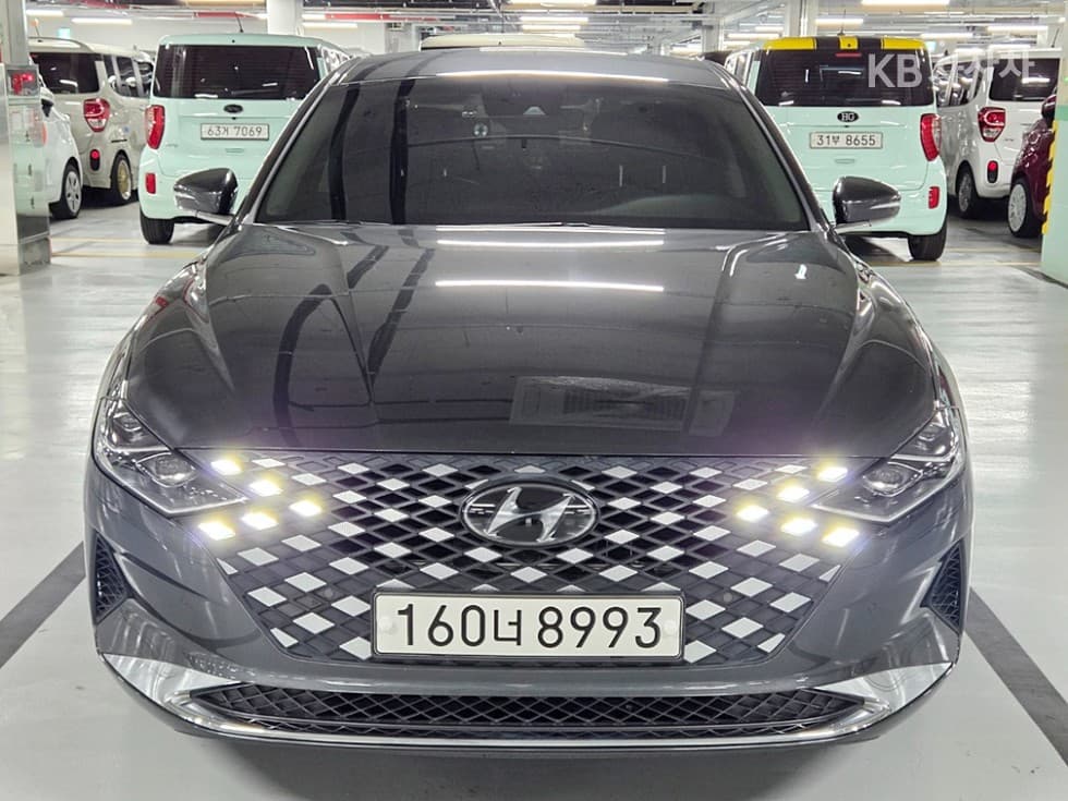 Хюндай The New (фейслифт) Grandeur (Azera)LPi 3.0 Рент-а-кар Premium - 7