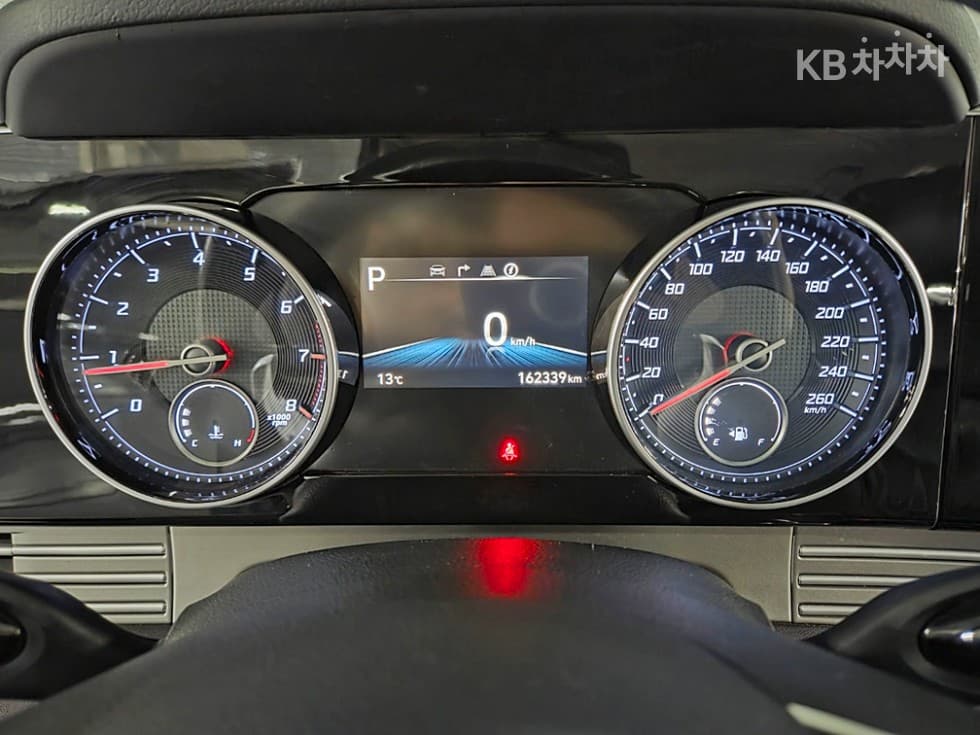 Хюндай The New (фейслифт) Grandeur (Azera)LPi 3.0 Рент-а-кар Premium - 17