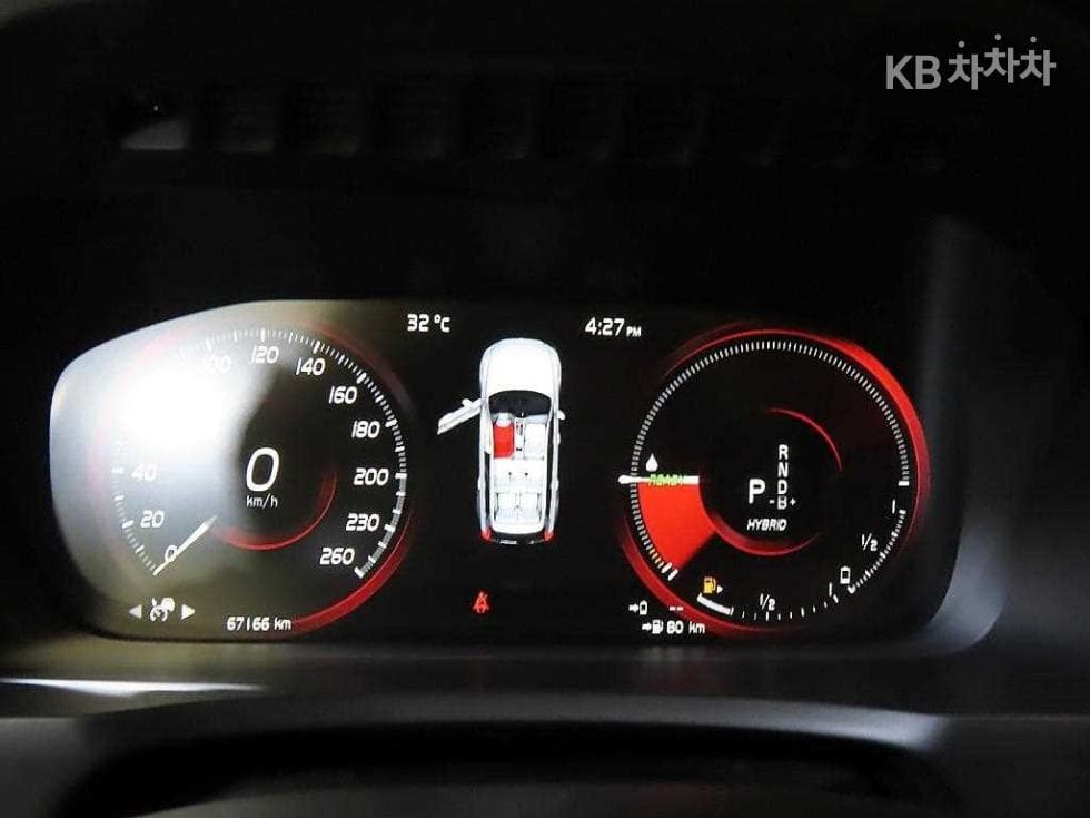 Volvo All New XC90T8 Inscription - 9