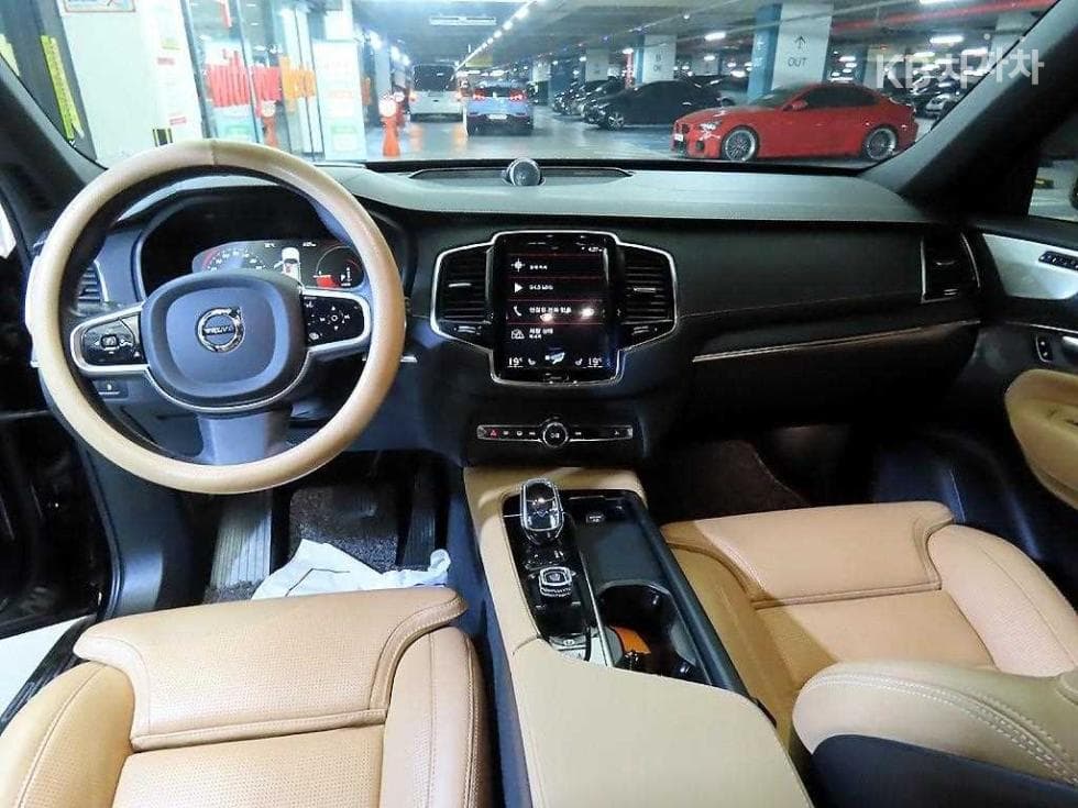 Volvo All New XC90T8 Inscription - 10
