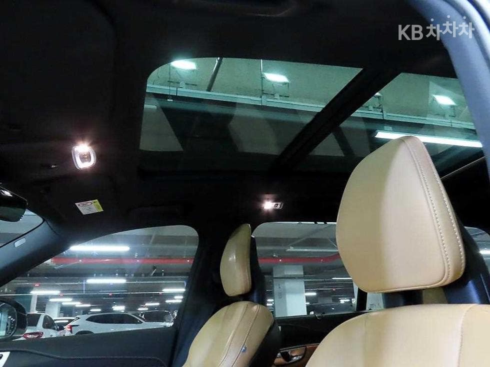 Volvo All New XC90T8 Inscription - 16