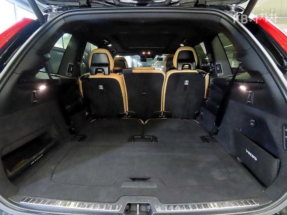 Volvo All New XC90T8 Inscription - 17