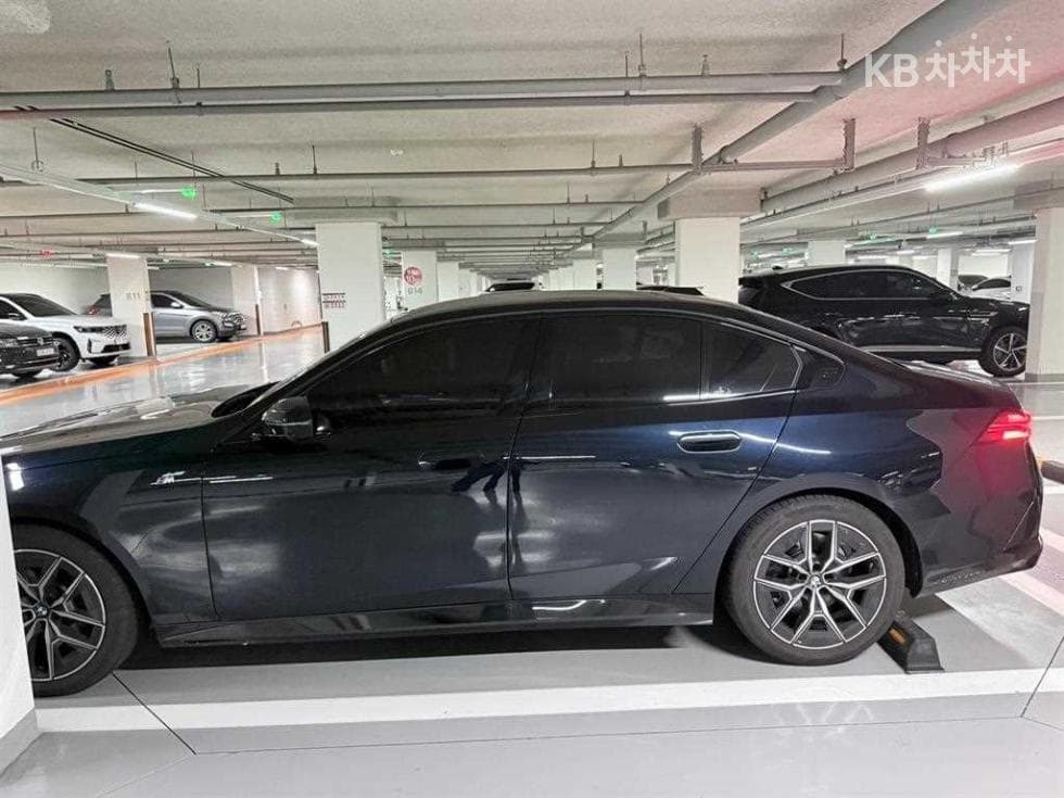 BMW Нов5 Серия(G60)520i M Sport - 4