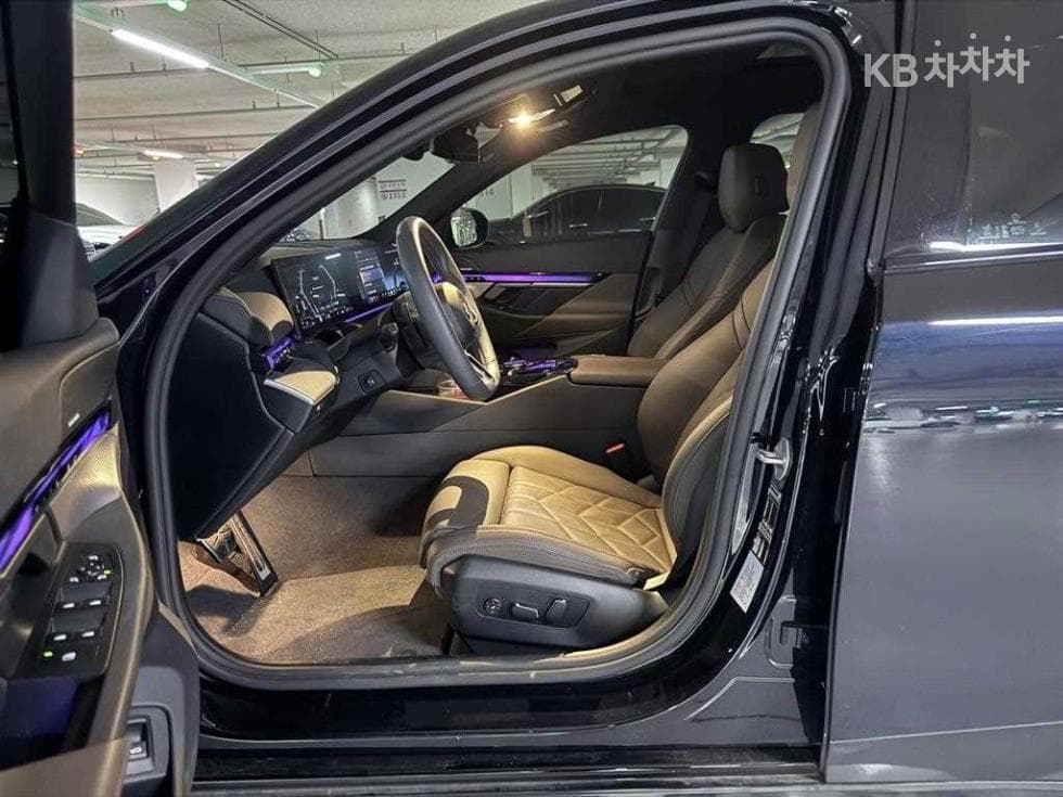 BMW Нов5 Серия(G60)520i M Sport - 7