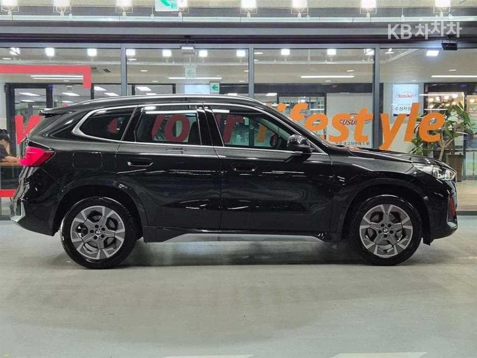 BMW X1(U11)sDrive20i xLine - 3