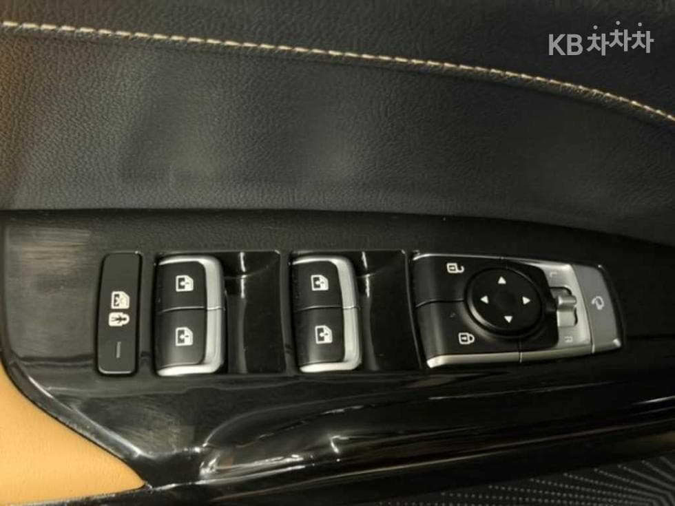 Киа K5 3-토 поколение1.6 Бензин Турбо Noblesse - 10