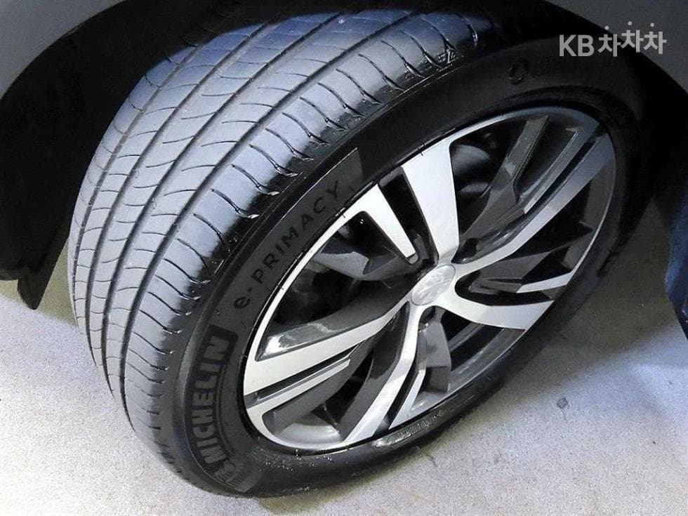 Peugeot 50081.2 Puretech Allure - 20