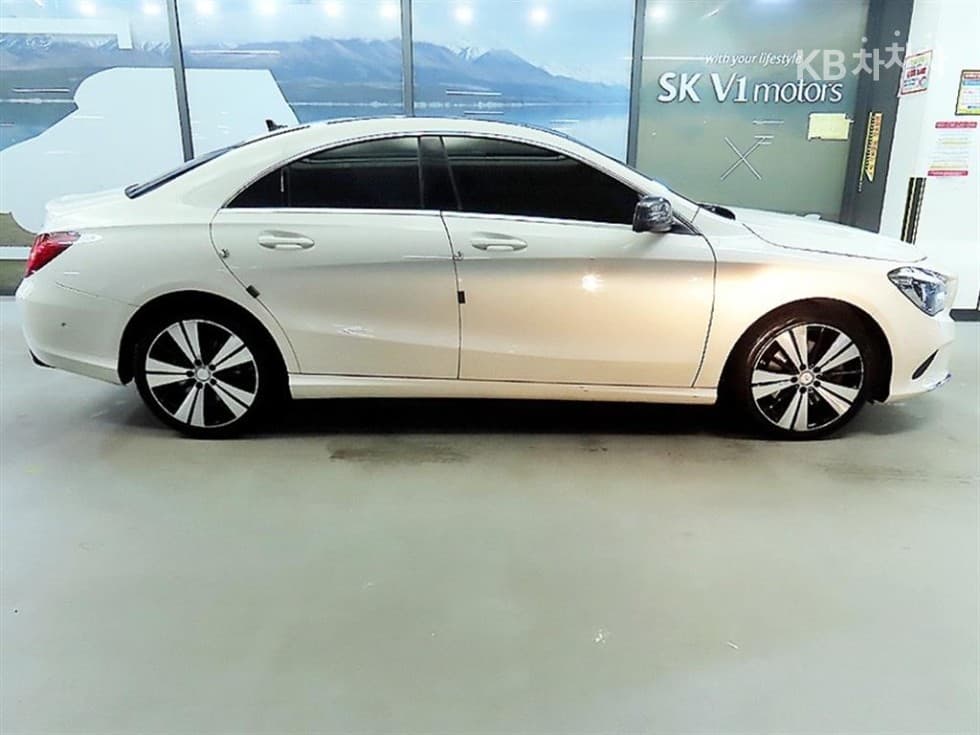 Mercedes-Benz CLA클래스CLA250 4Matic C117 - 3