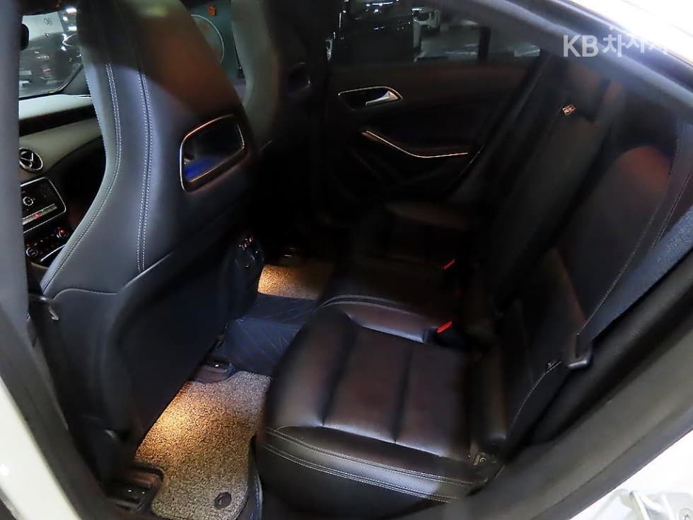 Mercedes-Benz CLA클래스CLA250 4Matic C117 - 7