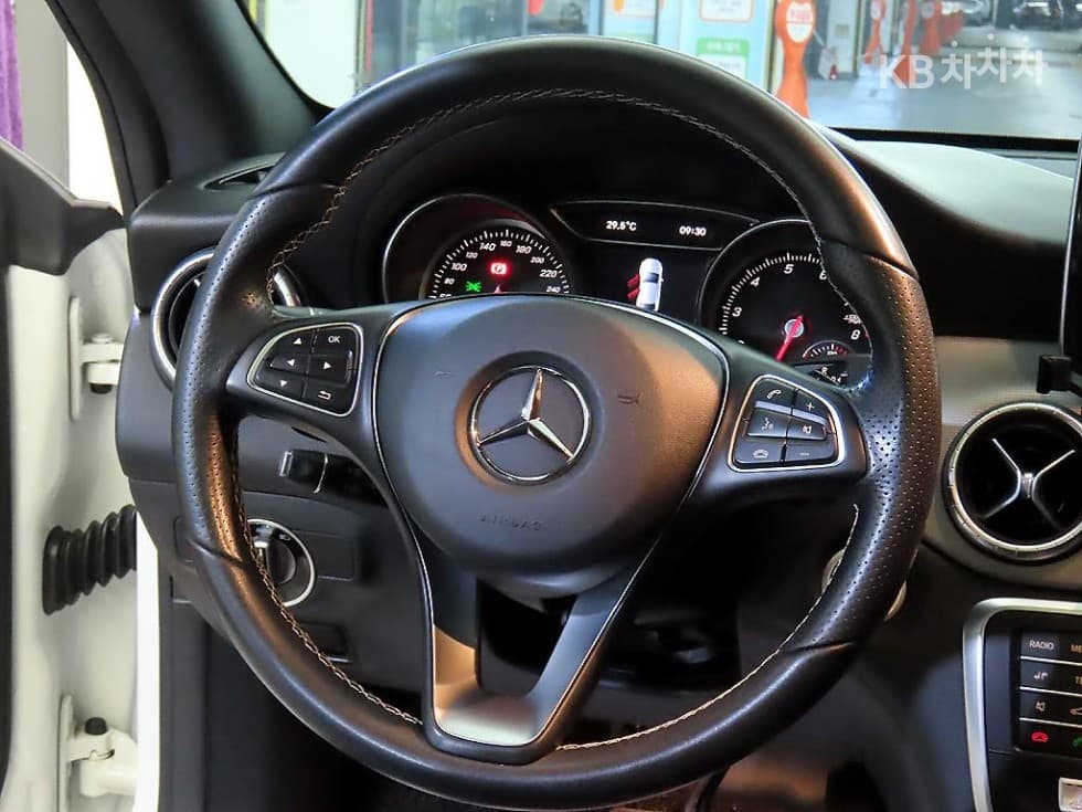 Mercedes-Benz CLA클래스CLA250 4Matic C117 - 8