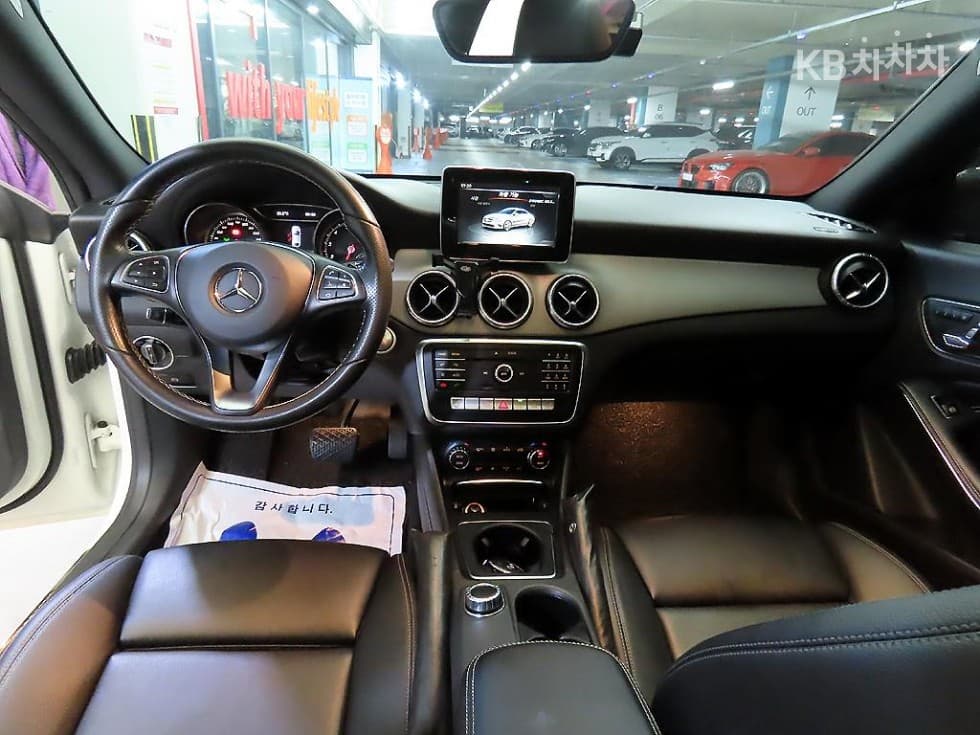 Mercedes-Benz CLA클래스CLA250 4Matic C117 - 10