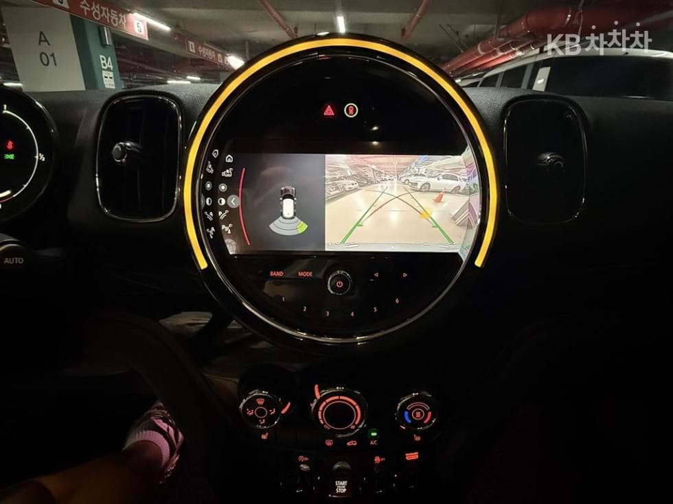 Мини Countryman (F60)1.5 Cooper Classic Стандартен - 15