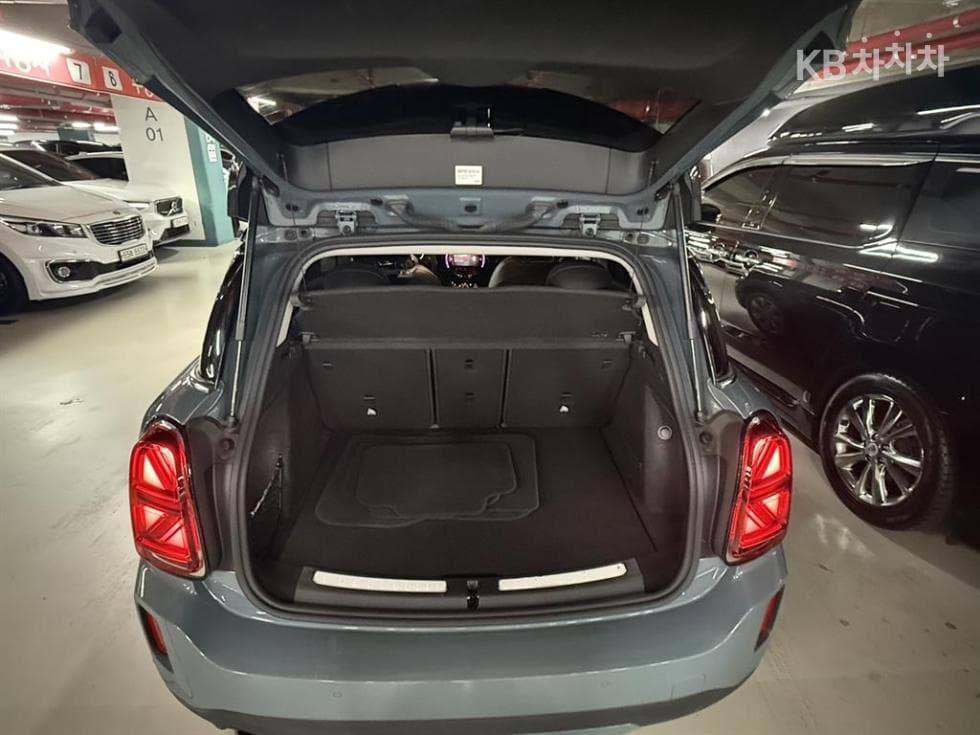 Мини Countryman (F60)1.5 Cooper Classic Стандартен - 16