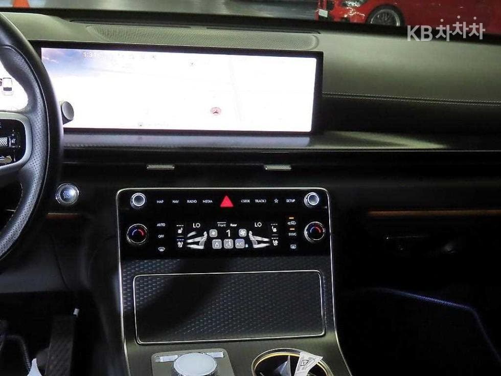 Дженезис GV80 COUPE2.5L бензин Турбо AWD Стандартен - 11