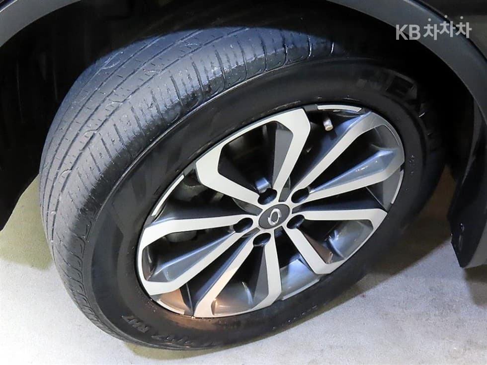 Рено Корея The New (фейслифт) QM61.7 dCi 2WD RE - 20