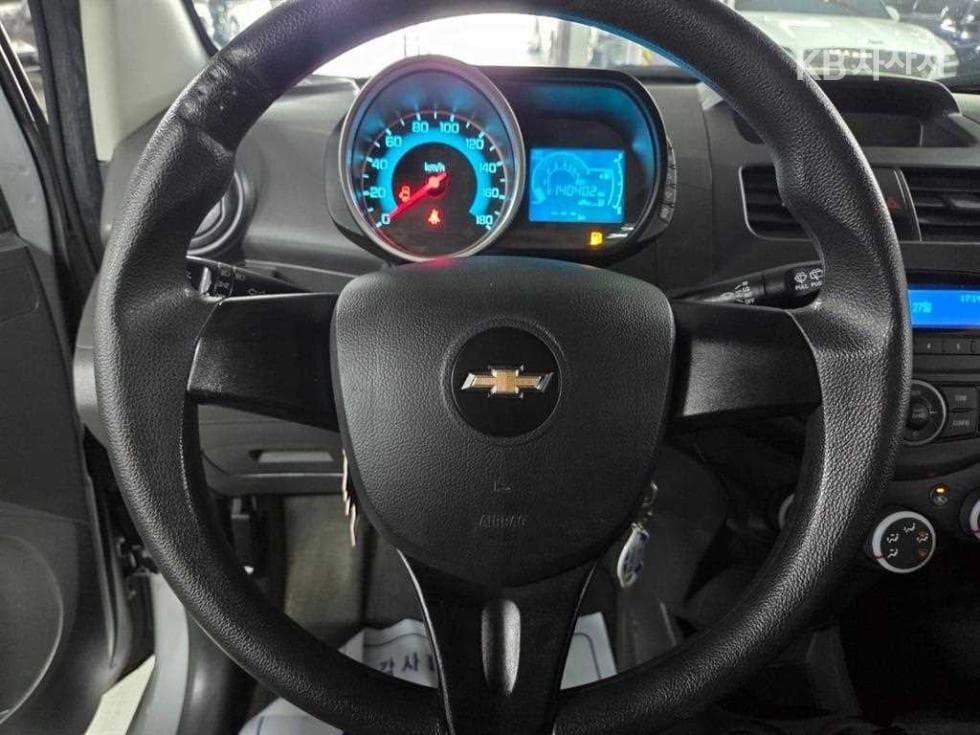 Джи Ем Корея Chevrolet Спарк Ван2-местен Ван - 10