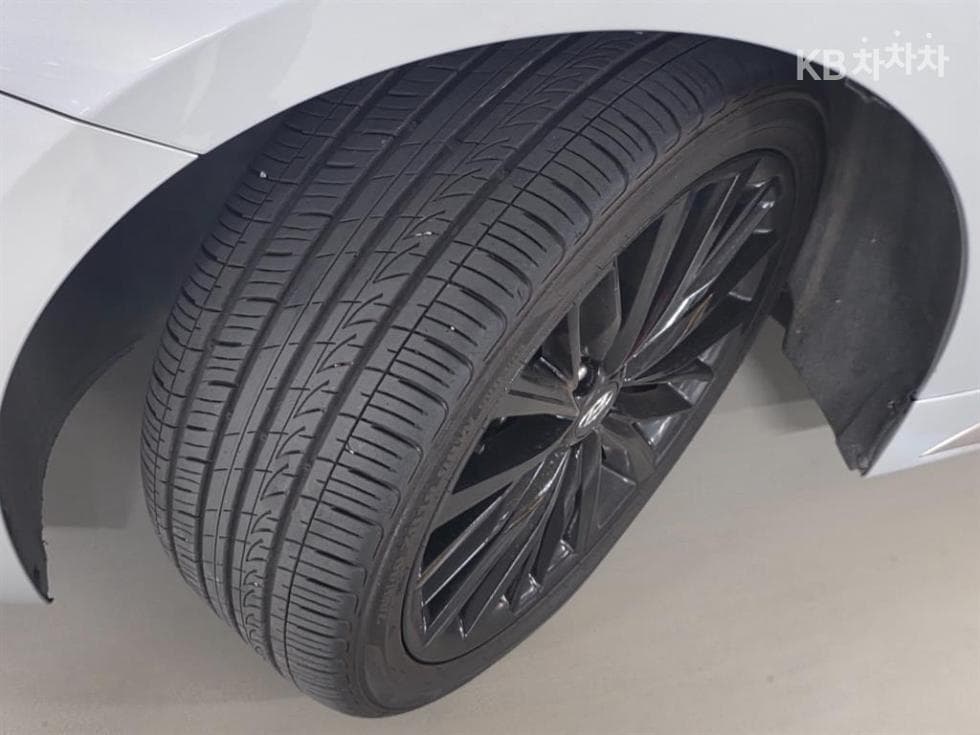 Хюндай Grandeur (Azera)IGДизел 2.2 Premium Специал (специален признак/издание) - 19