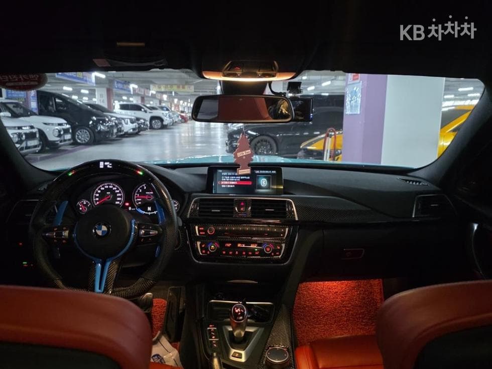 BMW M시리즈M3 Седан Competition F80 - 9