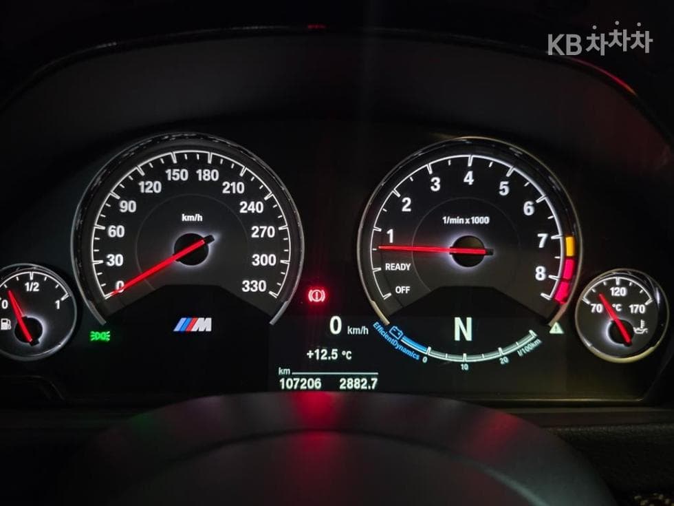 BMW M시리즈M3 Седан Competition F80 - 11