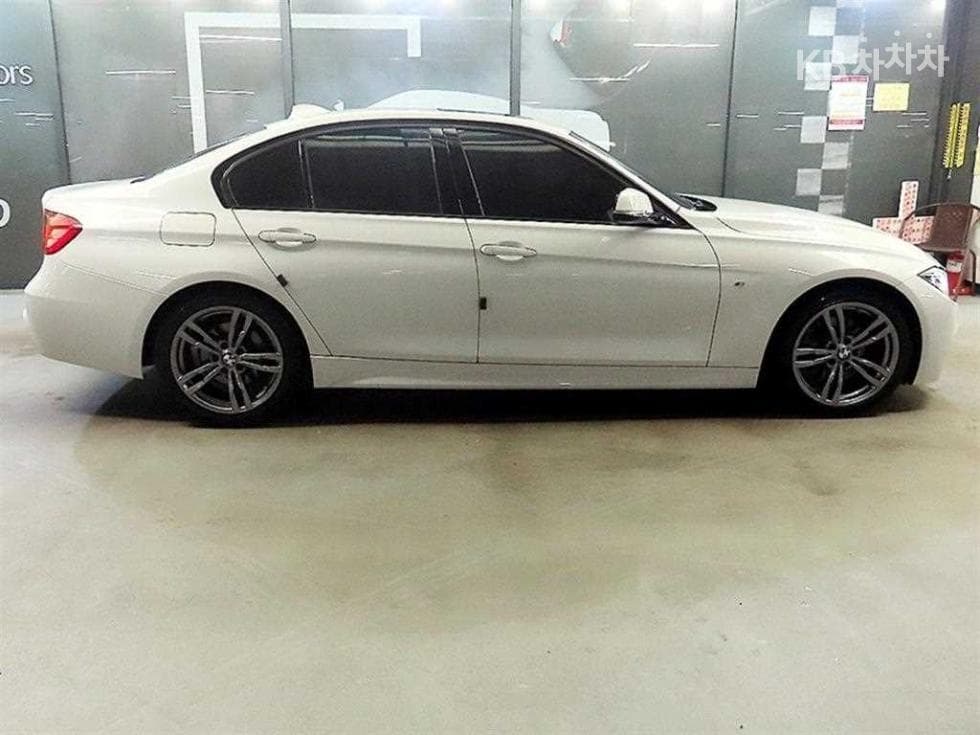 BMW Нов3 Серия320d F30 - 3