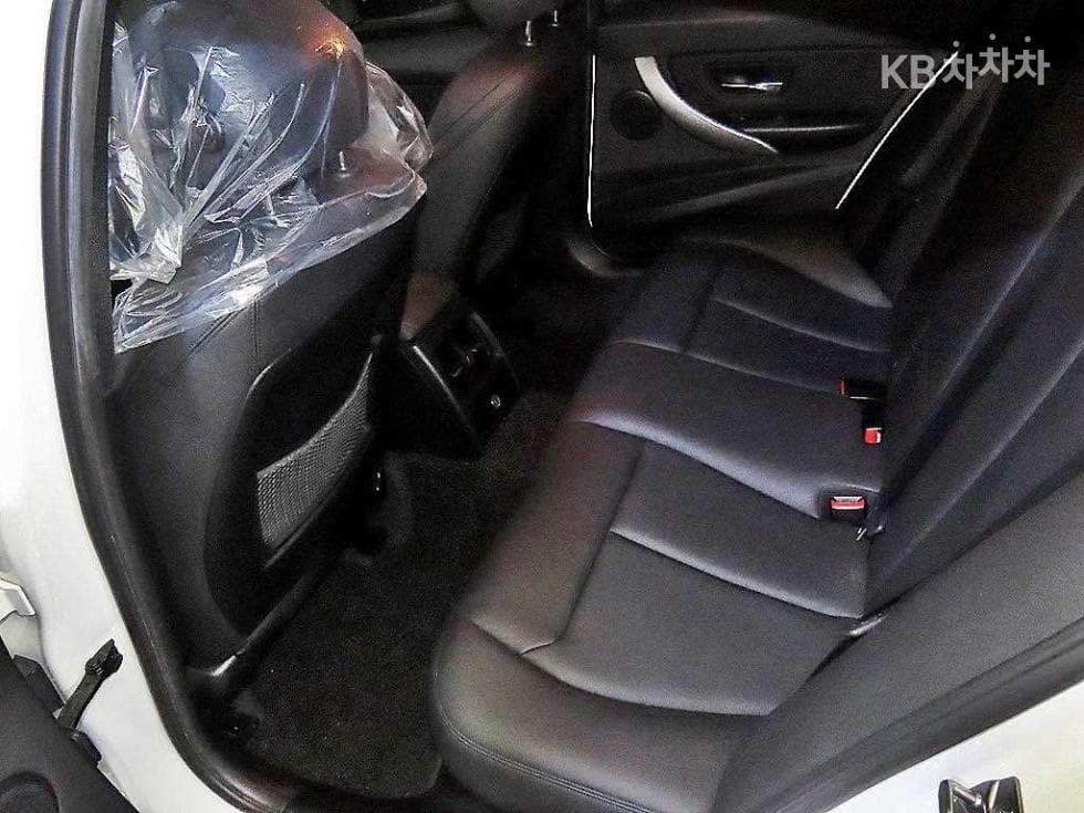 BMW Нов3 Серия320d F30 - 7