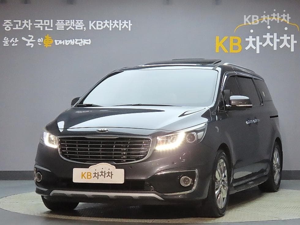 Киа All New Канивал 9-местен 2.2 Дизел Noblesse - Image 1