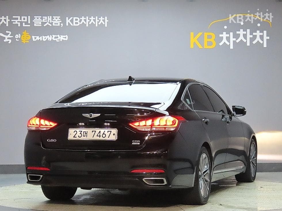 Хюндай ДженезисDHG330 Modern AWD Стандартен - 2