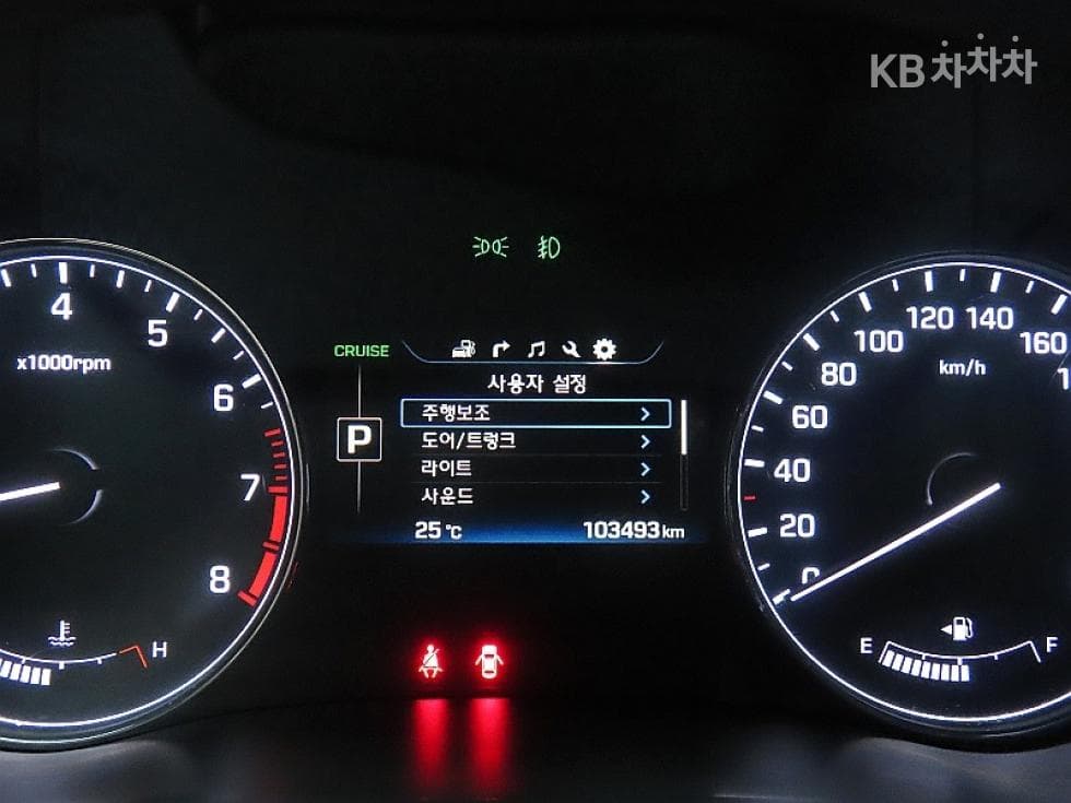 Хюндай ДженезисDHG330 Modern AWD Стандартен - 8