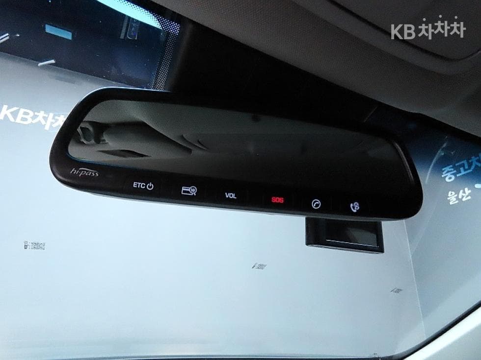 Хюндай ДженезисDHG330 Modern AWD Стандартен - 15