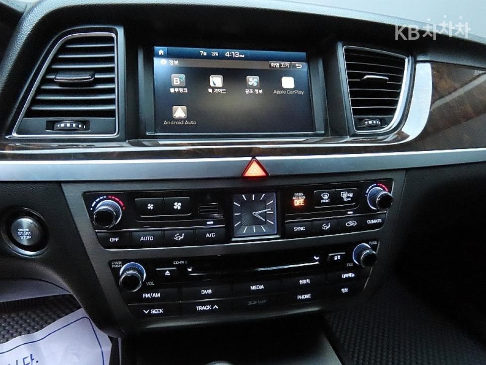 Хюндай ДженезисDHG330 Modern AWD Стандартен - 16