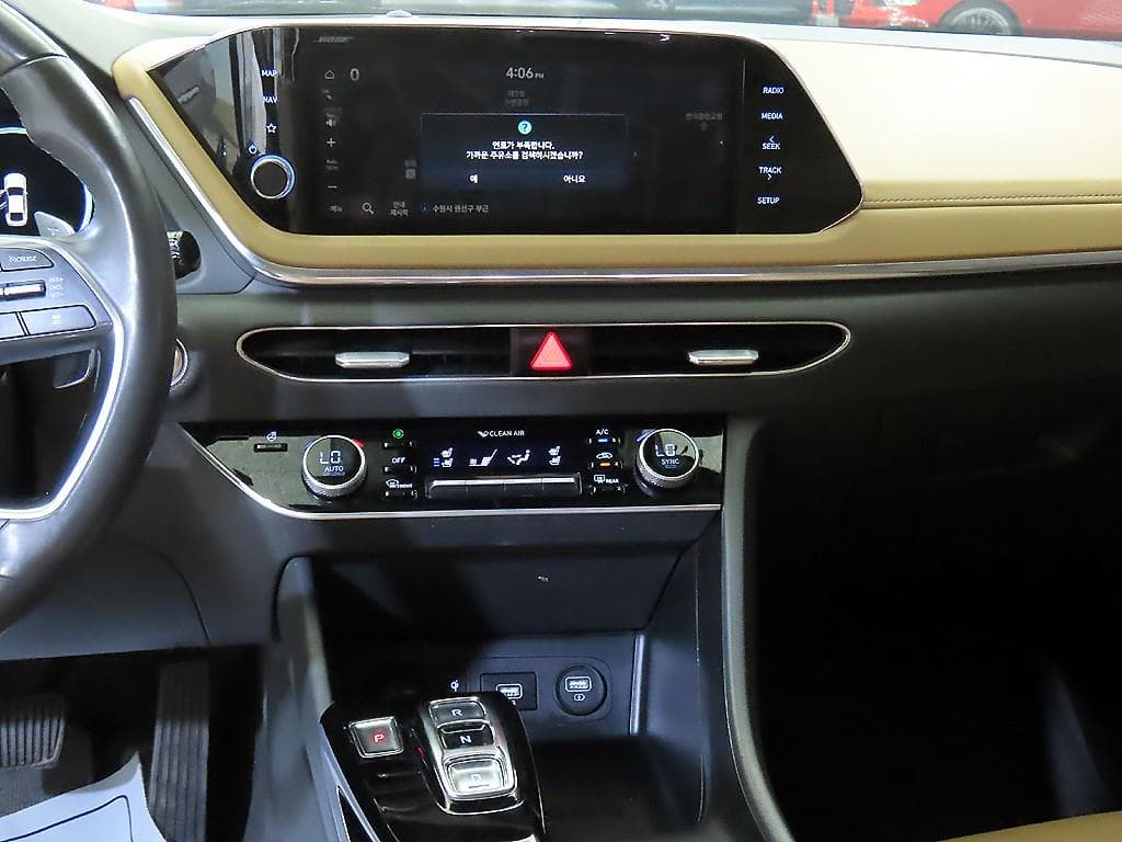 Хюндай Соната (DN8)2.0 LPG За хора с увреждания Premium - 11