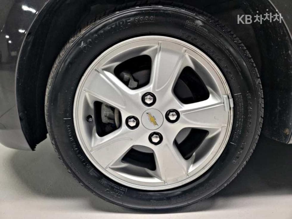 GM Korea The Next SparkLT PLUS C-TECH - 18