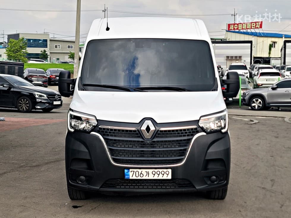 Renault Korea New 마스터 버스 15-seater Standard - Image 1