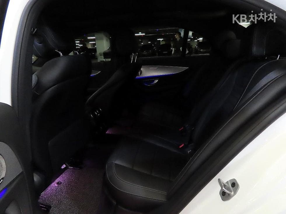 Mercedes-Benz E-Клас (W213)E300 Avantgarde - 7