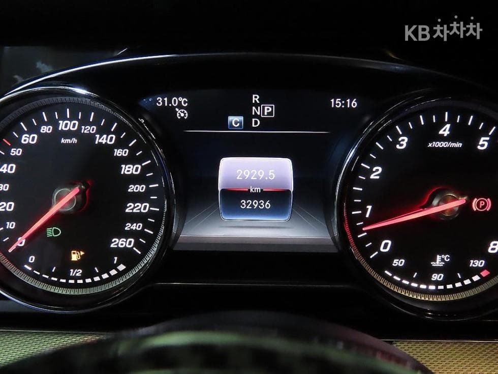 Mercedes-Benz E-Клас (W213)E300 Avantgarde - 9