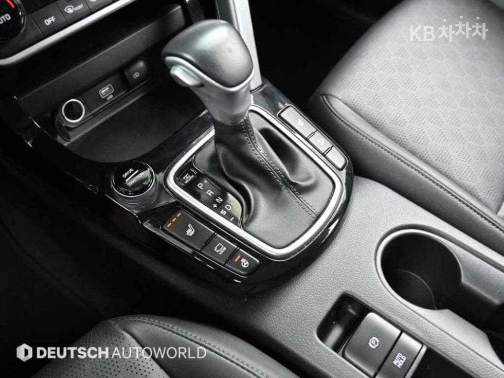 Kia Seltos1.6 Gasoline Turbo 2WD Trendy - 9