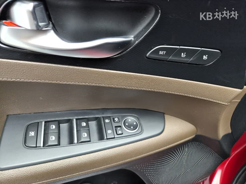 Kia All New K31.6 Gasoline Noblesse - 17