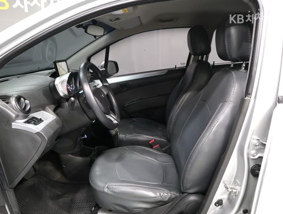 Джи Ем Корея Chevrolet СпаркLS Стандартен - 13