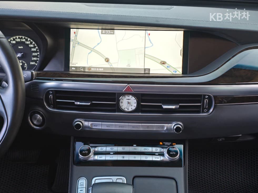 Genesis G903.8 GDi AWD Luxury - 12